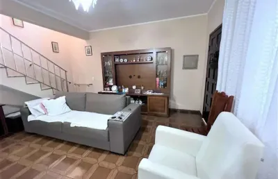 Casa com 3 quartos à venda na Rua Júlio César Rocca, --, Vila Guarani, São Paulo