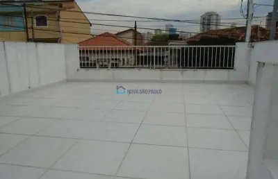 Sobrado confortável com 3 dormitórios sendo 1 suite