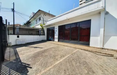 Ampla casa no miolinho de mirandópolis, edícula nos fundos e entrada lateral! oportunidade!