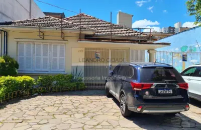 Casa 3 dormitórios à venda no bairro santa maria goretti com 240 m² de área privativa - 4 vagas de garagem