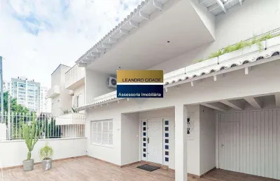 Casa 3 dormitórios à venda no bairro passo da areia com 312 m² de área privativa - 6 vagas de garagem