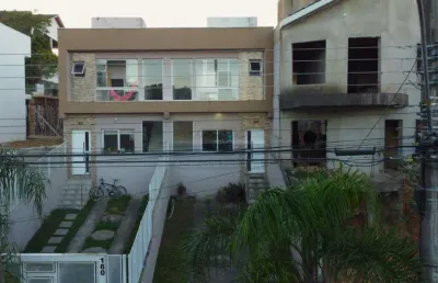 Casa de condomínio 3 dormitórios à venda no bairro mário quintana com 110 m² de área privativa - 2 vagas de garagem