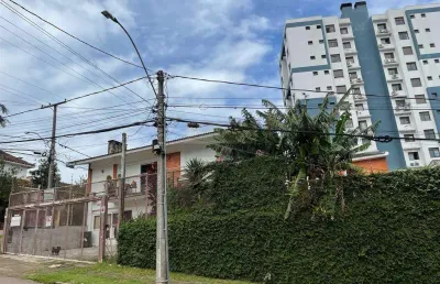 Casa 4 dormitórios à venda no bairro jardim do salso com 390 m² de área privativa - 6 vagas de garagem