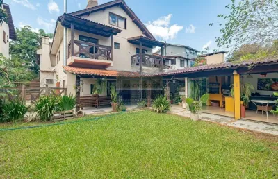 Casa de condomínio 5 dormitórios à venda no bairro condomínio condado de castella com 560 m² de área privativa - 2 vagas de garagem