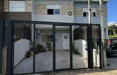 Casa 3 dormitórios à venda no bairro alto petrópolis com 108 m² de área privativa - 2 vagas de garagem