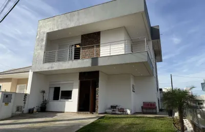 Casa de condomínio 3 dormitórios à venda no bairro vila augusta com 158 m² de área privativa - 1 vaga de garagem