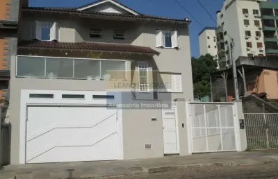 Casa 4 dormitórios à venda no bairro chácara das pedras com 414 m² de área privativa - 5 vagas de garagem