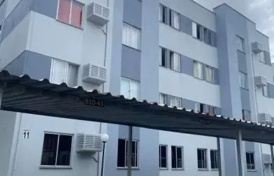Apartamento no iririú com 3 quartos para venda, 65 m²