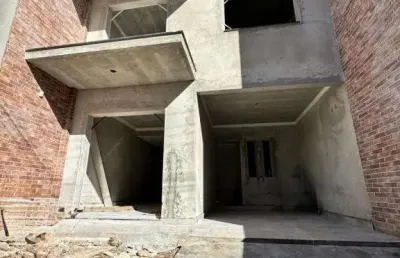 Sobrado geminado no itajuba com 3 quartos para venda, 101 m²