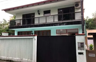 Casa com 3 quartos à venda na Rua Diamantina, 119, Floresta, Joinville