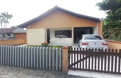 Casa com 4 dormitórios à venda, 162 m² por r$ 700.000,00 - brasília - itapoá sc