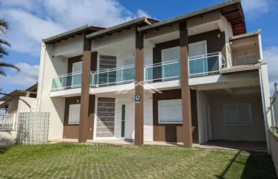 Sobrado com 5 dormitórios à venda, 258 m² por r$ 1.900.000,00 - cambijú - itapoá/sc