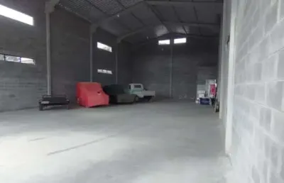 Galpão / barracão para locação em campina grande do sul, araçatuba, 2 banheiros