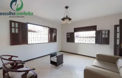 Casa térrea e 1 andar 4 quartos 3 suítes varanda 2 vagas