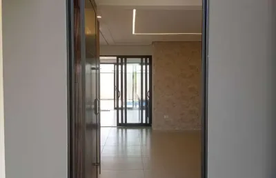 Casa em condomínio à venda em boituva no condomínio jd europa.