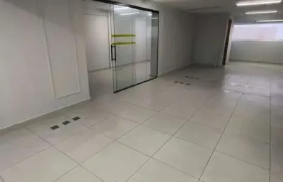 Excelente oportunidade de locação comercial em condomínio de alto padrão em santos-sp.