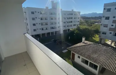 Apartamento com 3 quartos para alugar na Rua Vidal Vicente Andrade, 1290, Forquilhas, São José