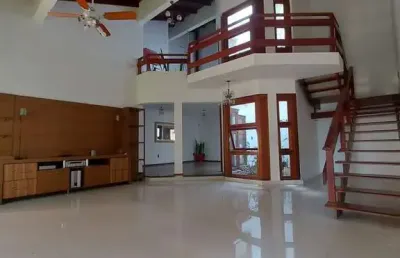 Casa com 4 quartos para alugar no Jardim Planalto, Porto Alegre 