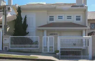 Casa 4d no bairro jardim itu sabará em porto alegre