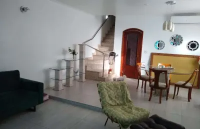 Sobrado à venda, 211 m² por r$ 2.200.000,00 - josé menino - santos/sp