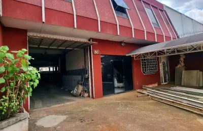 Casa comercial com 2 salas à venda na Rua Benjamin Antônio Ansai, Novo Mundo, Curitiba