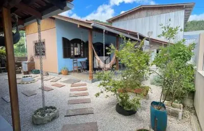 Casa com 2 quartos à venda no Balneário Perequê, Porto Belo 