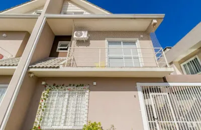 Sobrado em condomínio em santa felicidade com 3 suítes r$ 855.000,00