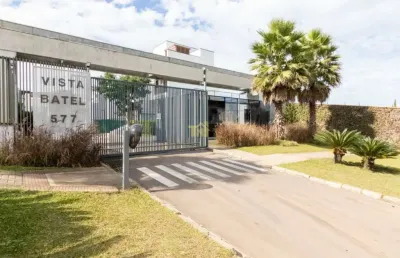 Casa em condomínio com 3 quartos, com 208 m2, campo comprido