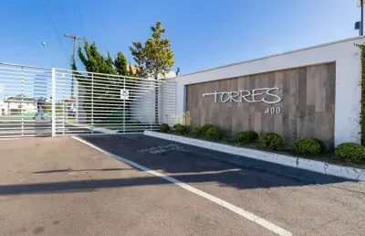 Casa no condomínio torres 1, com 4 quartos, piscina, com 245 m2
