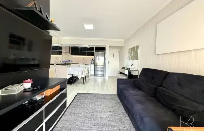 Ótimo apto com 3 dormitórios sendo uma suíte e 2 vagas de garagem!