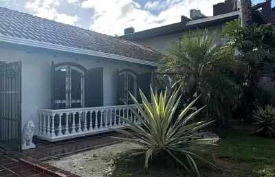 Casa com 4 quartos à venda em Caiobá, Matinhos 
