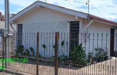 Casa com 4 quartos à venda na rua dora pereira, 54, cinco de maio, montenegro, 123 m2 por r$ 297.000
