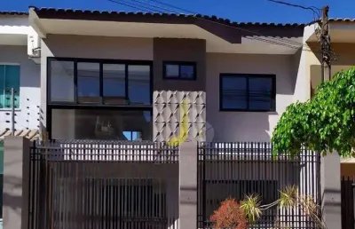 Casa com 3 quartos à venda na Rua das Palmeiras, 3517, Alto Alegre, Cascavel