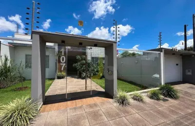 Casa com 3 quartos à venda na Rua Luiz Vianey Pereira, 107, Maria Luiza, Cascavel