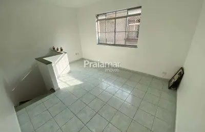 Sobreposta alta | garagem coletiva | frente | ótima localização | vila valença - s.v