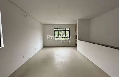 Sobreposta alta 02 dorm./ 80 m ² / vila belmiro / 01 vaga de garagem / vila belmiro /  santos