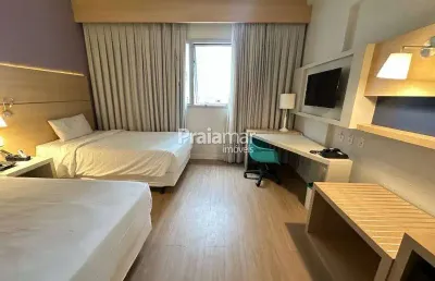 Flat mobiliado em pompéia, santos - 1 dormitório, piscina e próximo à praia