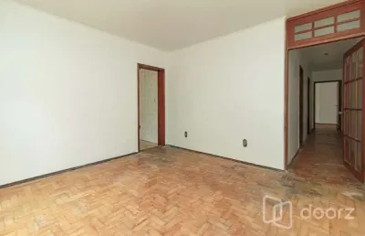 Apartamento com 2 quartos à venda na travessa são jacó, 69, higienópolis, porto alegre, 68 m2 por r$ 239.000