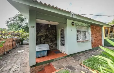 Casa em condomínio fechado com 3 quartos à venda na acesso das tulipas, 87, santa tereza, porto alegre, 103 m2 por r$ 383.000