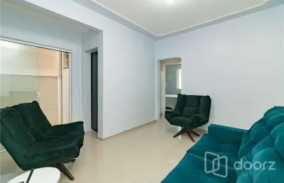 Apartamento com 2 quartos à venda na rua washington luiz, 178, centro histórico, porto alegre, 68 m2 por r$ 259.000