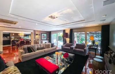 Casa em condomínio fechado com 4 quartos à venda na rua osório tuyuty de oliveira freitas, 120, três figueiras, porto alegre, 632 m2 por r$ 6.390.000