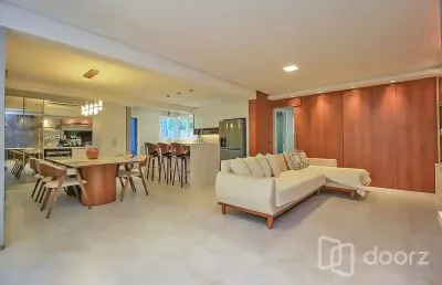 Casa com 3 quartos à venda na rua tiago, 45, ipanema, porto alegre, 200 m2 por r$ 1.120.000