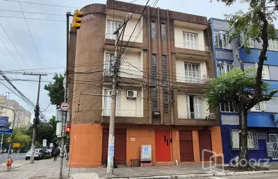 Apartamento com 3 quartos à venda na avenida joão pessoa, 2326, santana, porto alegre, 83 m2 por r$ 228.000