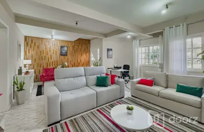 Casa com 3 quartos à venda na rua engenheiro frederico dahne, 525, sarandi, porto alegre, 215 m2 por r$ 785.000