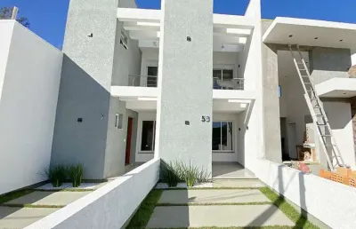 Casa com 2 quartos à venda na joão otto paiva, 53, hípica, porto alegre, 88 m2 por r$ 430.000