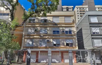 Apartamento com 2 quartos à venda na rua celeste gobbato, 65, praia de belas, porto alegre, 58 m2 por r$ 216.000