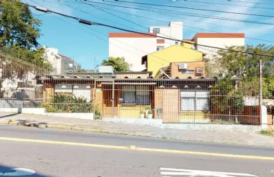 Apartamento com 3 quartos à venda na rua butuí, 529, cristal, porto alegre, 250 m2 por r$ 750.000