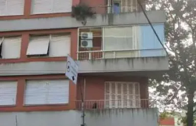 Apartamento com 3 quartos à venda na avenida independência, 720, independência, porto alegre, 135 m2 por r$ 519.000