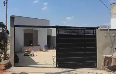 Casa com 3 quartos à venda na Rua Tabelião José Lima Reis, Novo Centro, Santa Luzia
