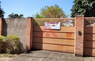 Chácara / sítio com 4 quartos à venda na rua coronel levertino leão sobrinho, 75, residencial shangrilá, anápolis, 237 m2 por r$ 890.000